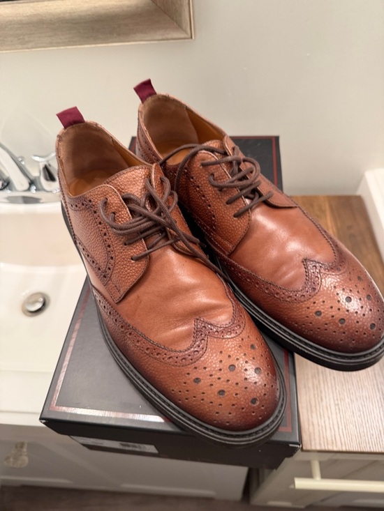 Bruno Magli Men\'s Brown Leather Wingtip Dress Shoes